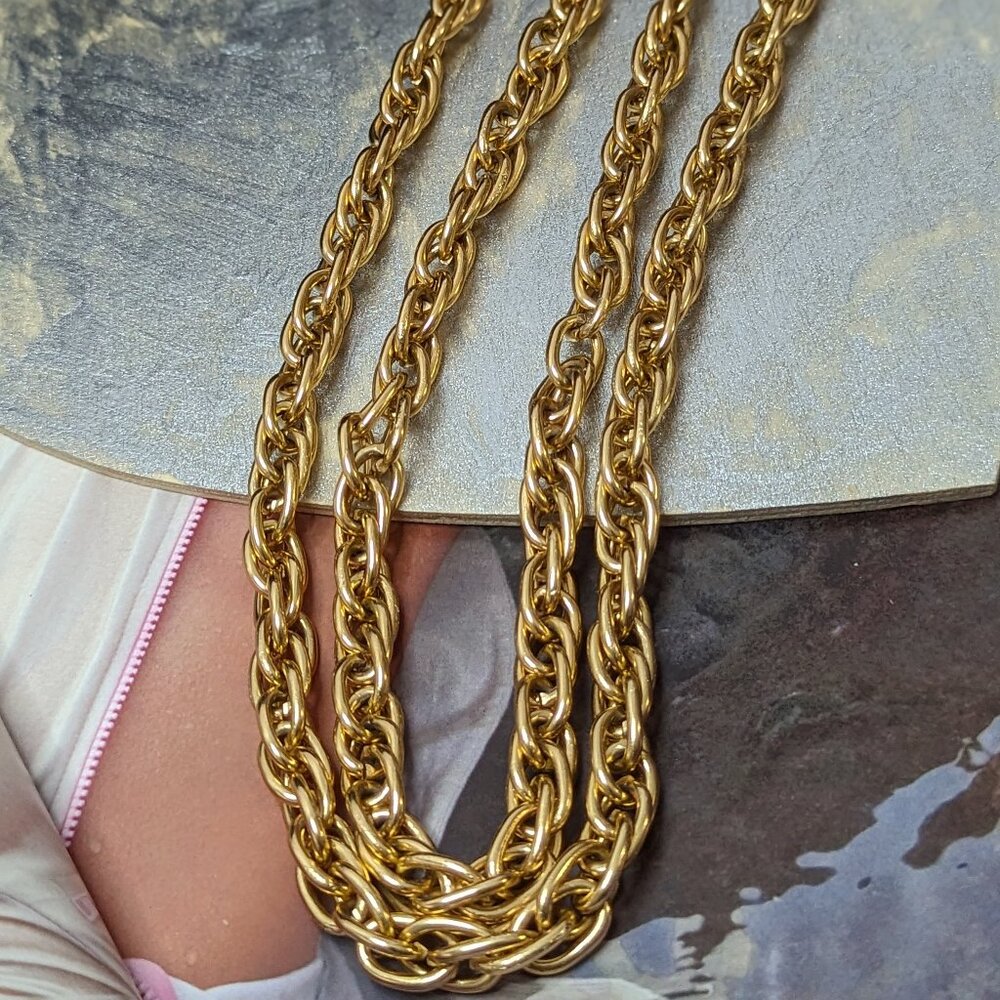 Huge Necklace Chain Links Fancy Design and this is Strong and very Long 44"
